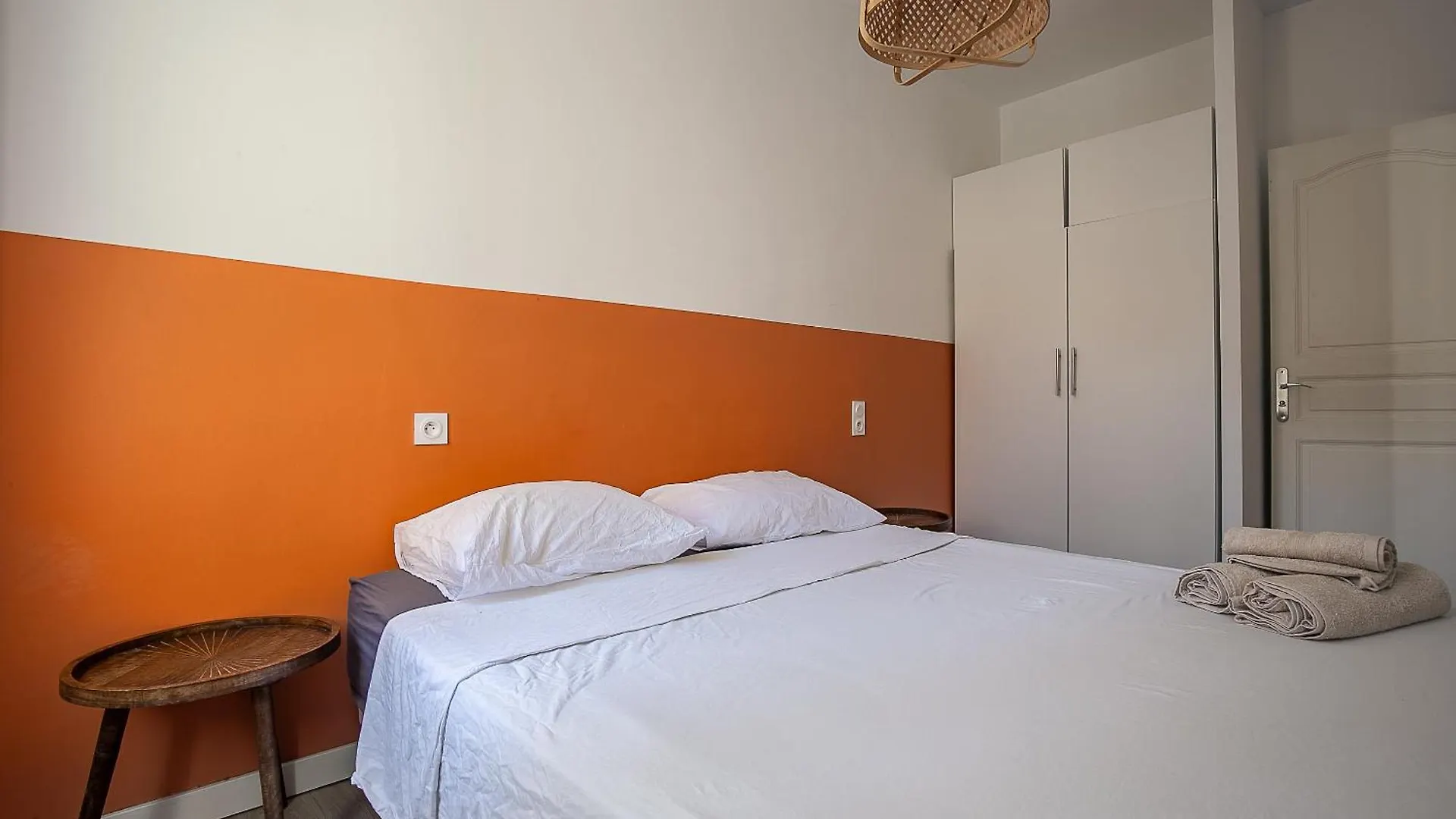 Appartement T2 Lumineux Avec Climatisation à Marseille France